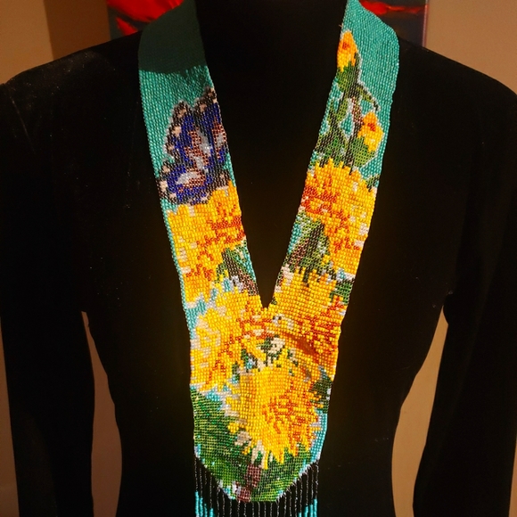 HANDMADE IN UKRAINE GERDAN NECKLACE - Picture 1 of 3